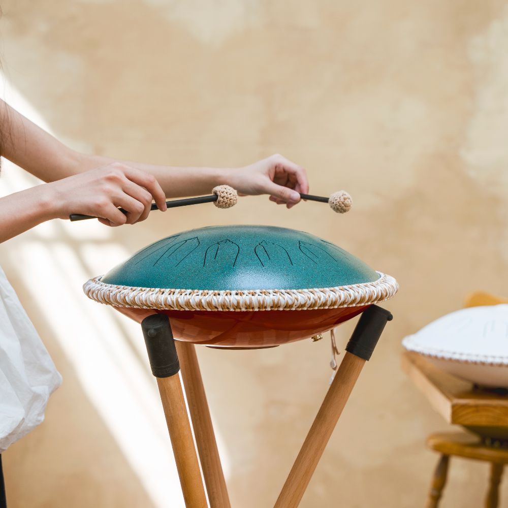 SonodrumZungentrommel-_Meditation_-Handgefertigt-35_5cm-15Zungen-C-Dur-432HzGruen8
