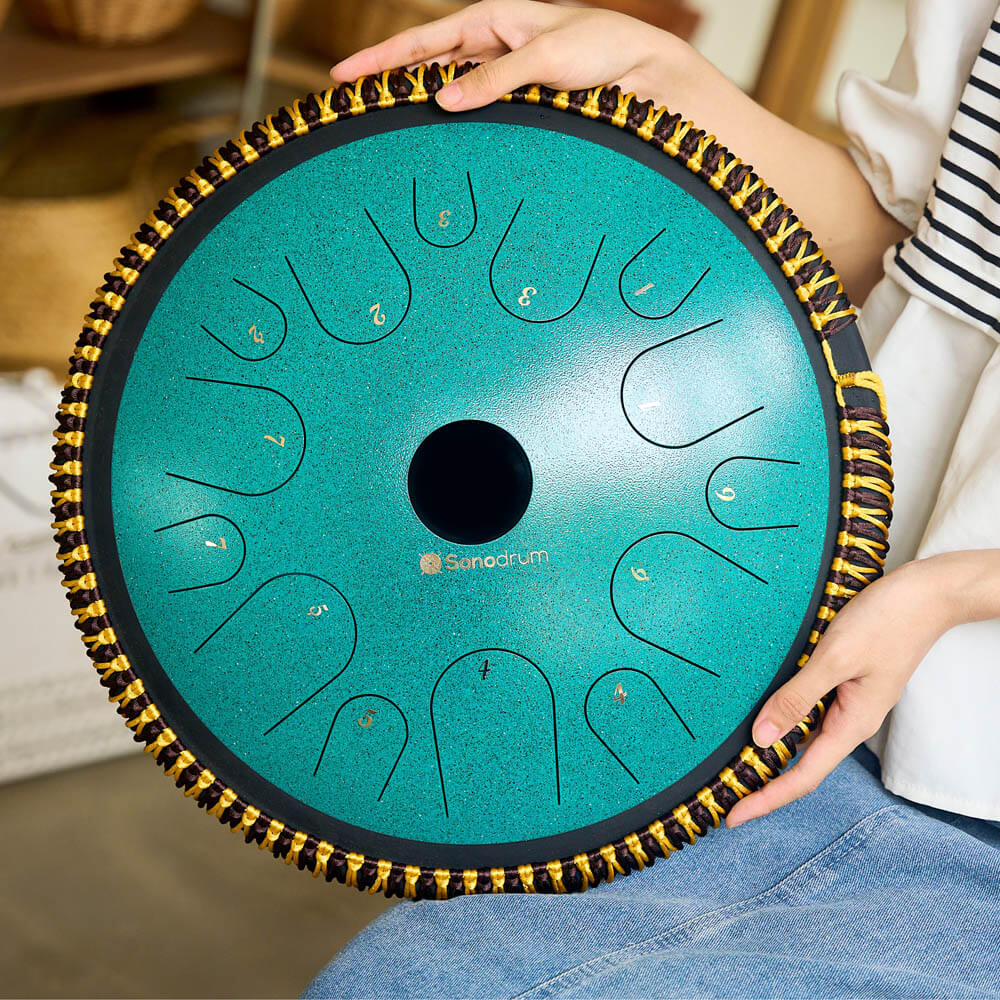 SonodrumZungentrommelExclusiveC-Dur38cmGrunTongueDrumHaltend