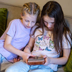 Sonodrum Kalimba - Afrikanisches Korallenholz - Kinder spielen mit Kalimba